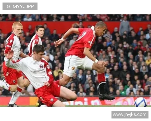 博格巴与鲁尼的巅峰对决谁才是曼联历史上的最佳中场之争